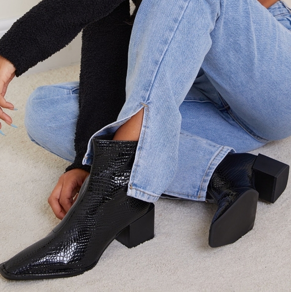 BLACK-naked snake pointed square low block heel worn once - Picture 5 of 5